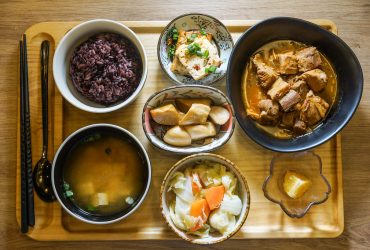 台北101美食｜迷上低醣飲食，沒想到可以那麼好吃又無負擔！舒肥料理、沙拉、低醣定食便當，象山、四四南村旁_uMEAL 優膳糧