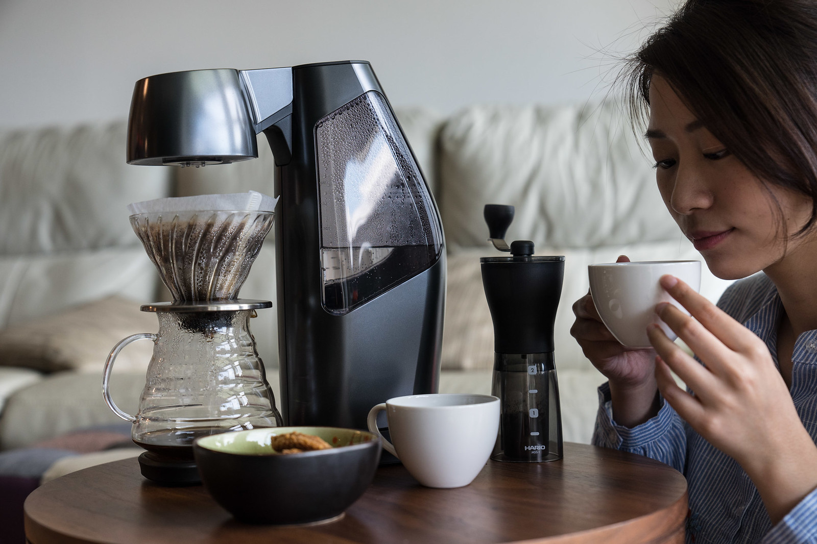 HIROIA 聽咖啡說故事｜全台首創雲端咖啡平台 400間店 逛店、買豆APP搞定，SAMANTHA 智慧型手沖咖啡機，在家就能喝到世界級咖啡