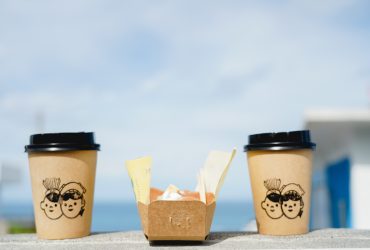 花蓮咖啡｜魚刺人雞蛋糕：七星潭旁IG必打卡文青雞蛋糕，外帶一份走去七星潭看海吧！
