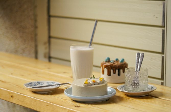 蘇澳咖啡店｜地熱小姐：南方澳巷弄戚風蛋糕店！四吋戚風蛋糕才不到＄200，老闆實在太佛心了