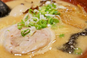 [食記]Oicky 北車 月光族好選擇 巷弄中平價拉麵 – 神川日本拉麵(現已改名十三川日本拉麵)