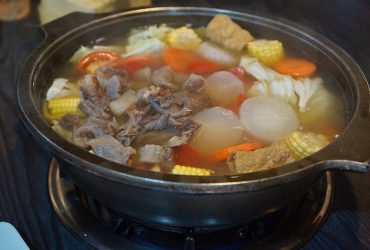 [食記]松山 高雄知名牛總涮牛肉台北分店 每日現宰溫體牛 全牛料理 大呼過癮