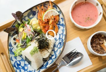 [台南中西區|食記]新美街人氣日系早午餐、珈哩，老屋加上乾燥花綠葉，替老屋注入全新的靈魂-熨斗目花珈琲 珈哩 cafe WUDAO