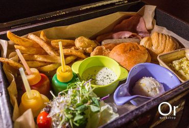 [台北松菸|食記]TankQ Cafe & Bar自選50款以上飲料杯迪士尼/皮克斯動畫/小小兵/可愛杯組，拍照搶眼手提箱早午餐