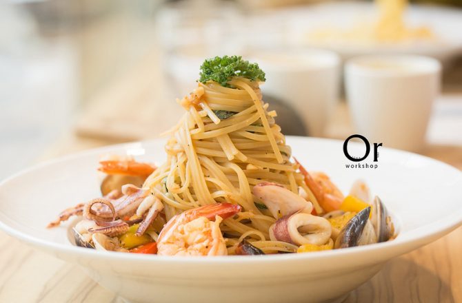 [忠孝復興|食記]樂野食-巷弄中清澈玻璃屋餐館，以台式靈魂與義式料理味蕾結合，IG熱門花牆餐廳