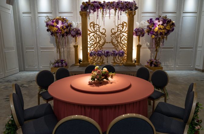 新北婚宴會館推薦｜豪鼎飯店：絕美色系婚宴廳，一週僅開放一場乾燥玫瑰粉、莫蘭迪藍灰，走進婚宴場地如同走進一件仙氣禮服內＠婚宴會館.婚宴場地.新北婚宴會館